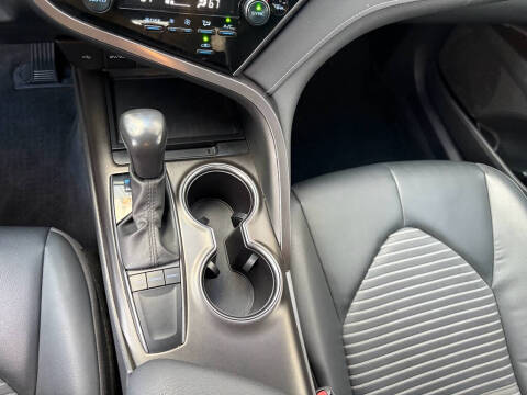 2024 Toyota Camry SE Nightshade