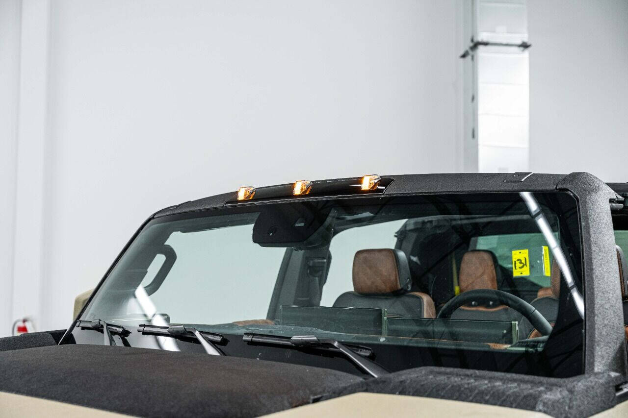 2023 GMC Hummer EV Pickup Pickup - $179,999
