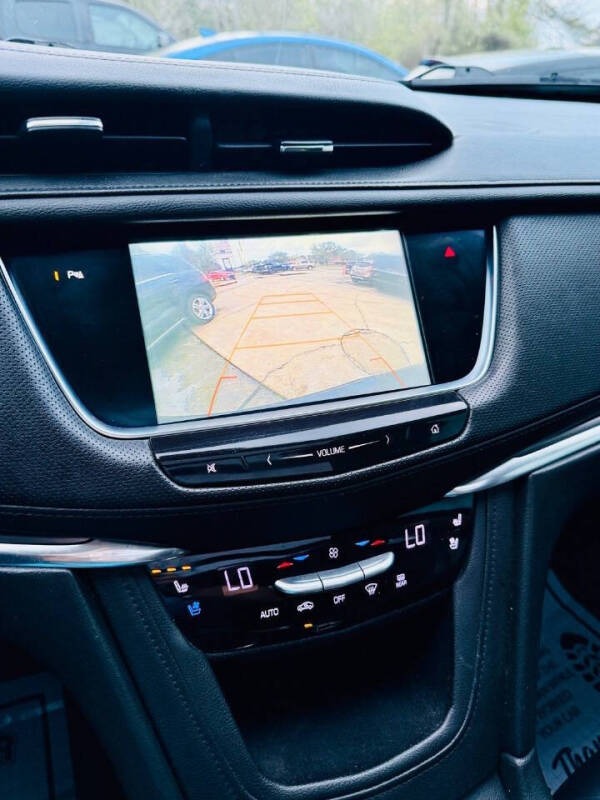 2018 Cadillac XT5 Premium Luxury