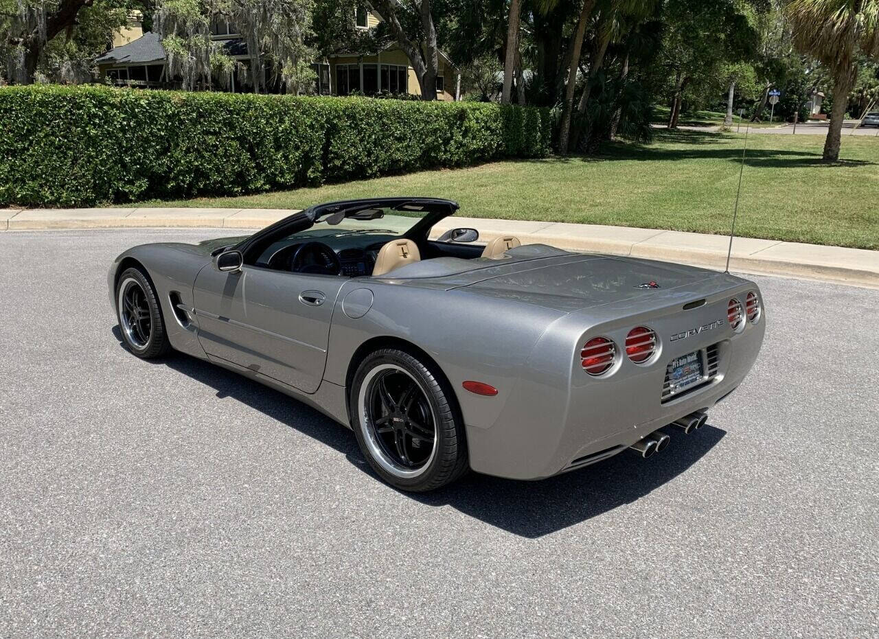 1998 Chevrolet Corvette 3