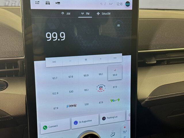 2022 Ford Mustang Mach-E Select