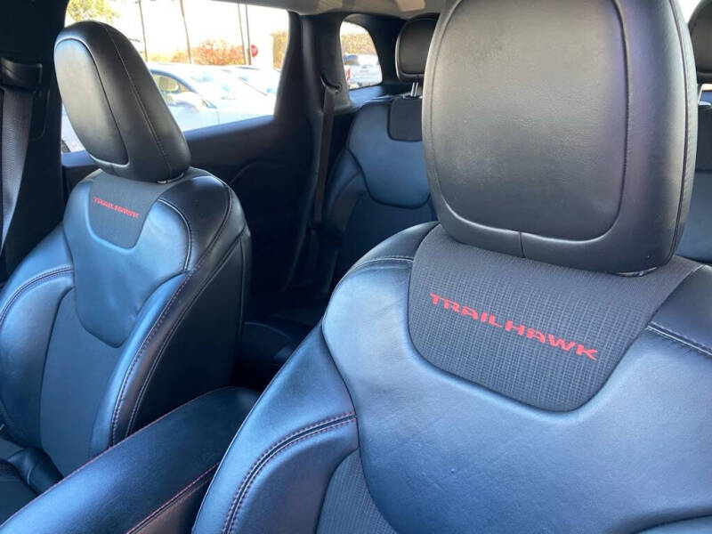 2017 Jeep Cherokee Trailhawk