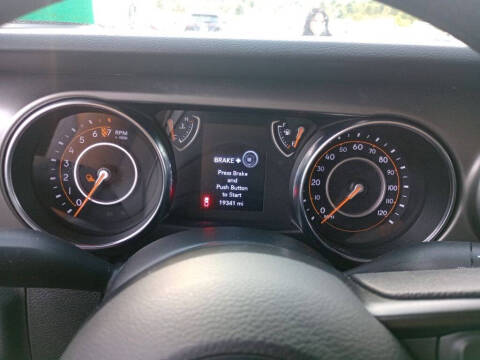 2022 Jeep Gladiator Sport