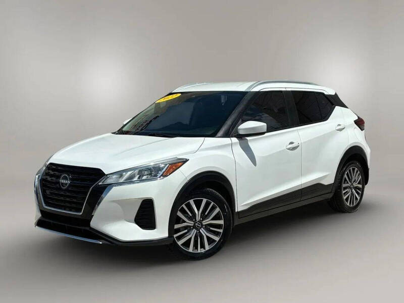 2022 Nissan Kicks SV