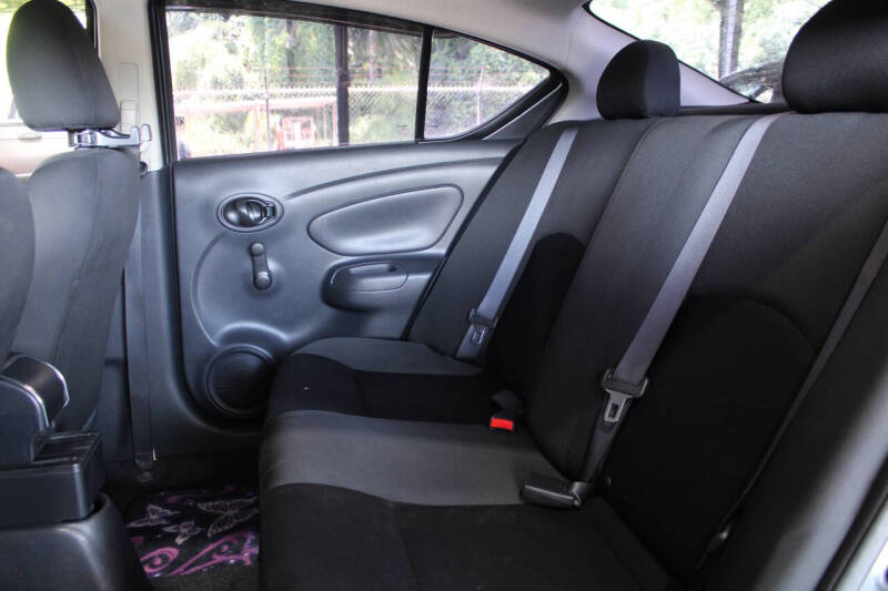 2018 Nissan Versa