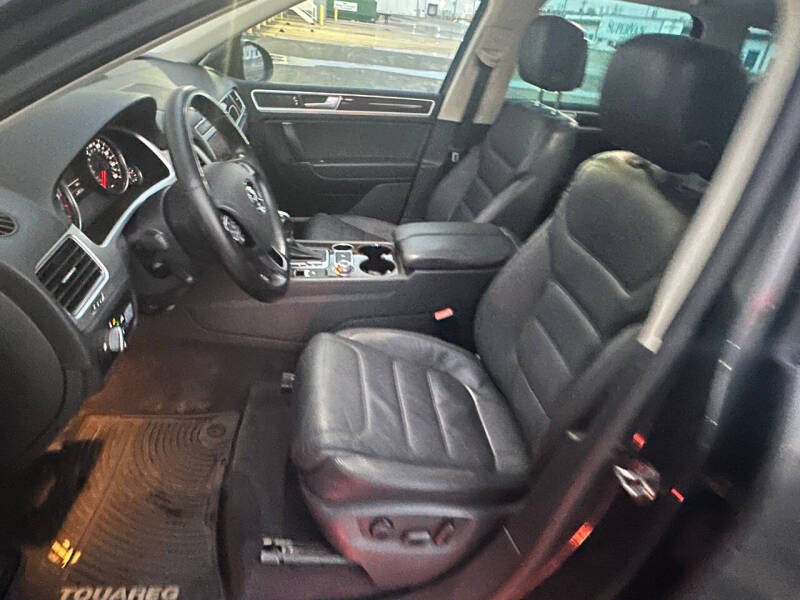 2015 Volkswagen Touareg TDI Lux