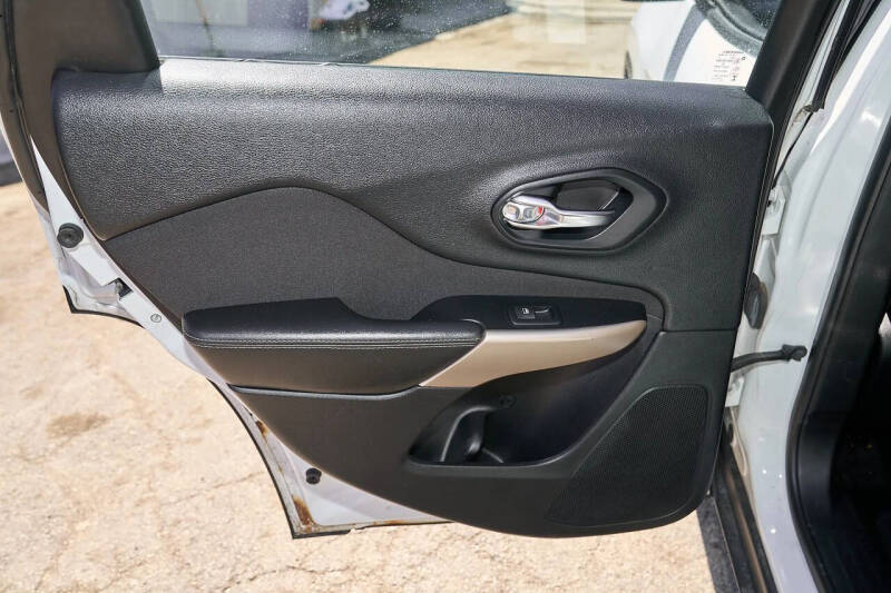 2017 Jeep Cherokee