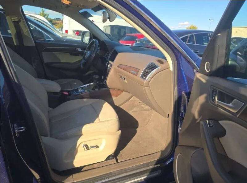 2014 Audi Q5 Hybrid 2.0T quattro Prestige