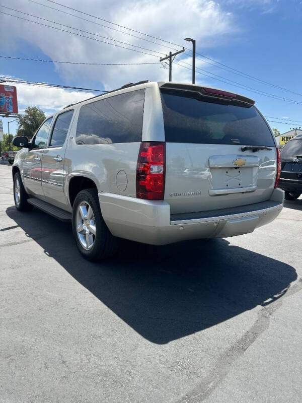 2013 Chevrolet Suburban LTZ