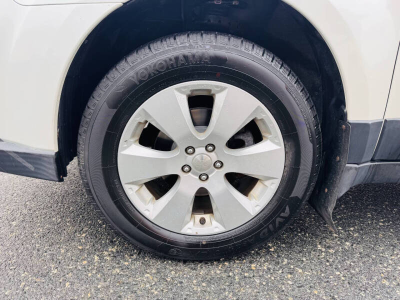 2012 Subaru Outback 2.5i Premium