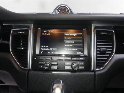 2016 Porsche Macan S