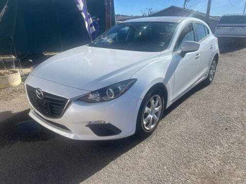 2016 Mazda MAZDA3 i Sport