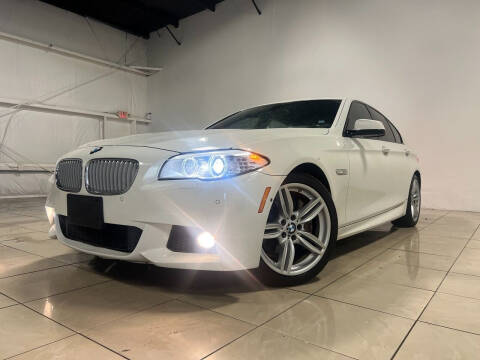 2013 BMW 5 Series for sale at ROADSTERS AUTO in Houston TX
