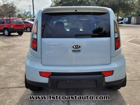 2010 Kia Soul +