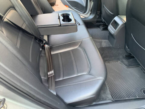 2012 Volkswagen Passat SE PZEV