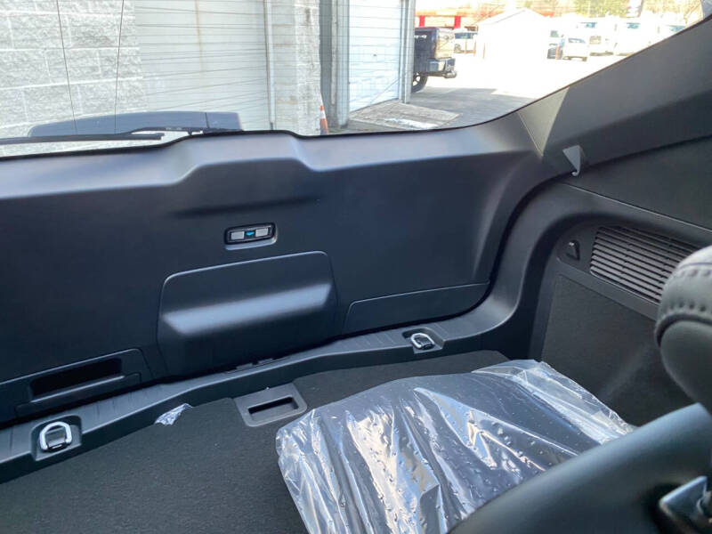 2024 Ford Mustang Mach-E Select