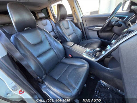 2015 Volvo XC60 T5 Platinum