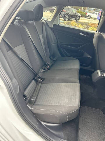 2025 Volkswagen Jetta S