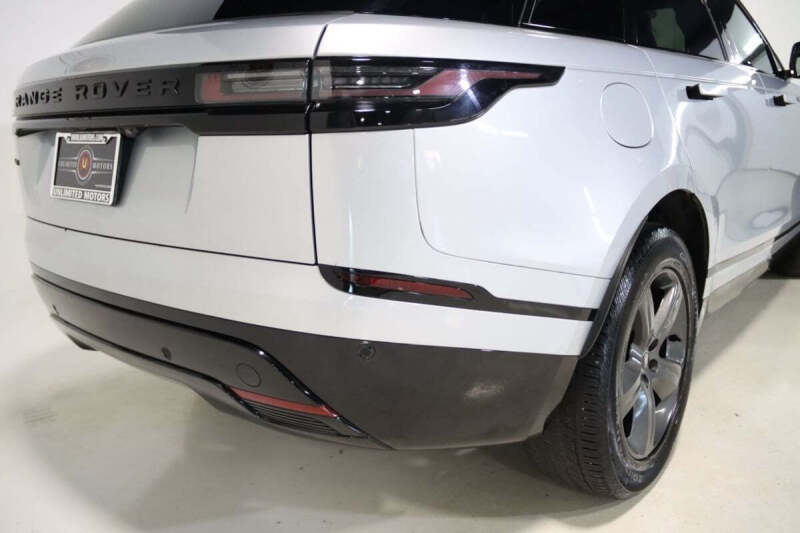 2025 Land Rover Range Rover Velar P250 Dynamic SE