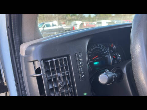 2022 Chevrolet Express 2500