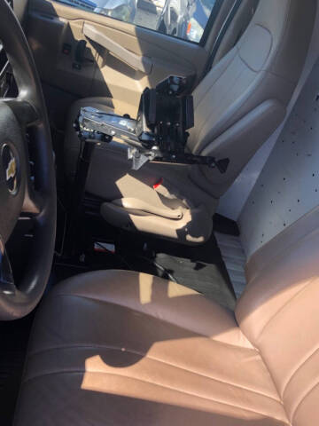 2016 Chevrolet Express 2500