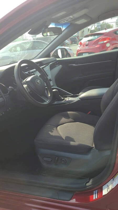 2020 Toyota Camry LE