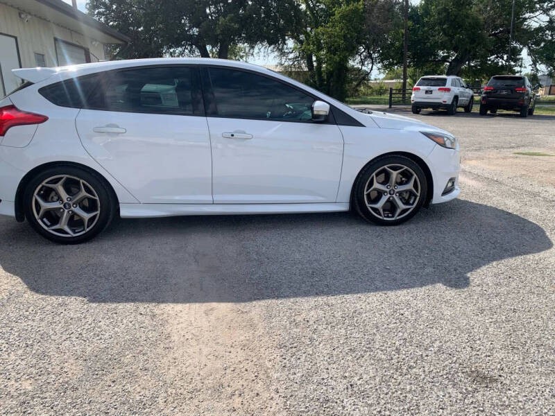 2018 Ford Focus ST