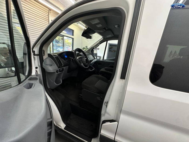 2018 Ford Transit