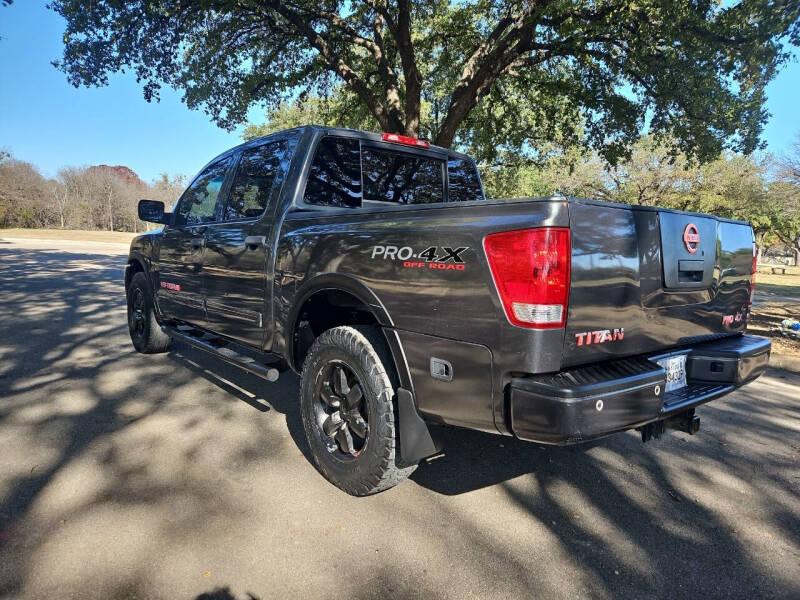 2012 Nissan Titan PRO-4X photo 5