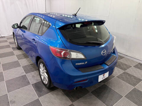 2012 Mazda MAZDA3 i Grand Touring