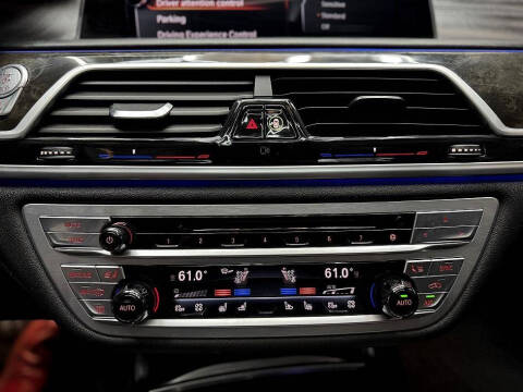 2017 BMW 7 Series 750i