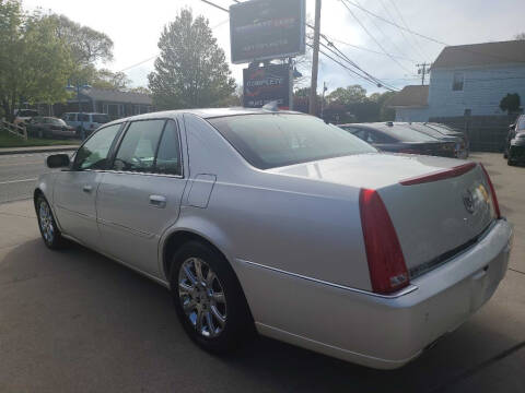 2009 Cadillac DTS