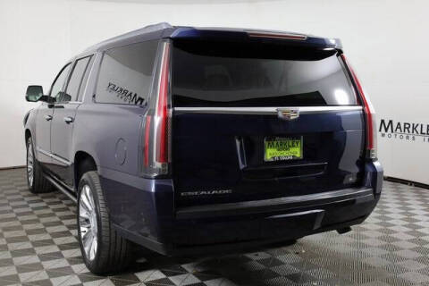 2019 Cadillac Escalade ESV Platinum