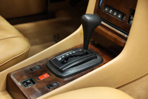 1984 Mercedes-Benz 380-Class 380 SL