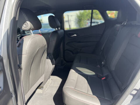 2025 Chevrolet Trax RS