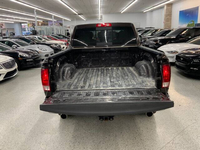 2017 RAM 1500 SLT