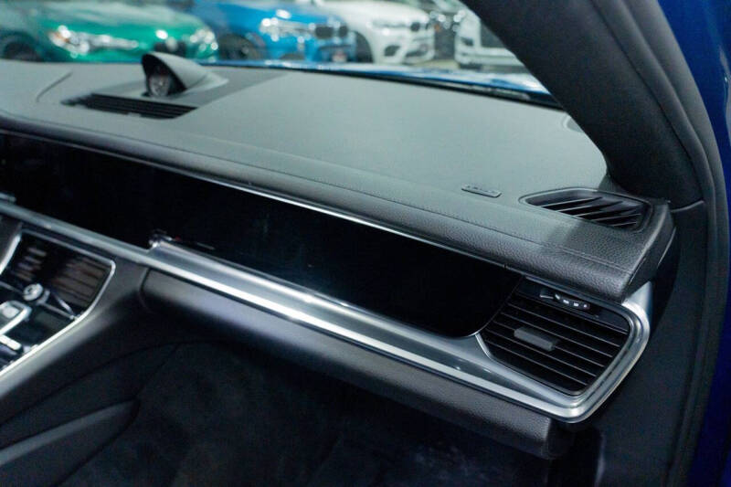 2017 Porsche Panamera 4S