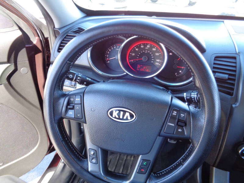 2011 Kia Sorento SX