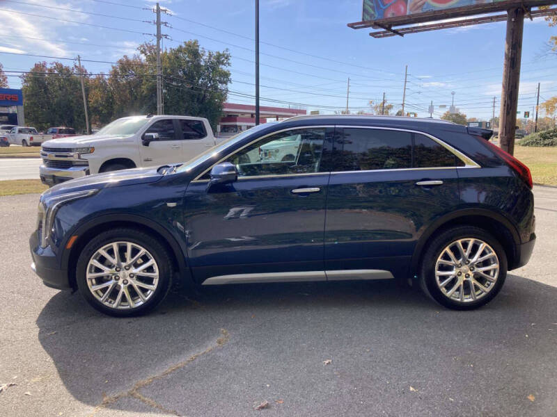 2022 Cadillac XT4 Premium Luxury