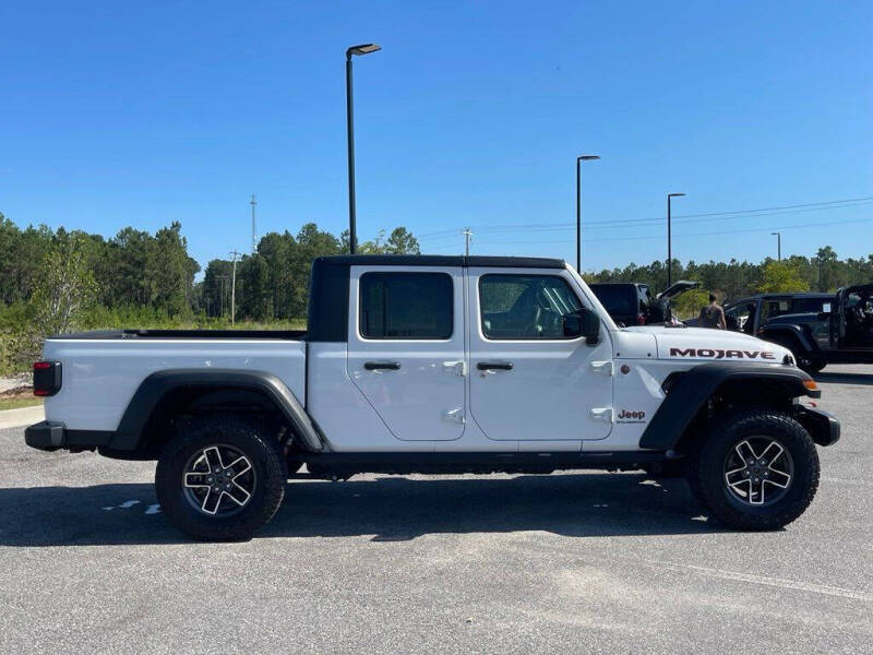 2025 Jeep Gladiator Mojave