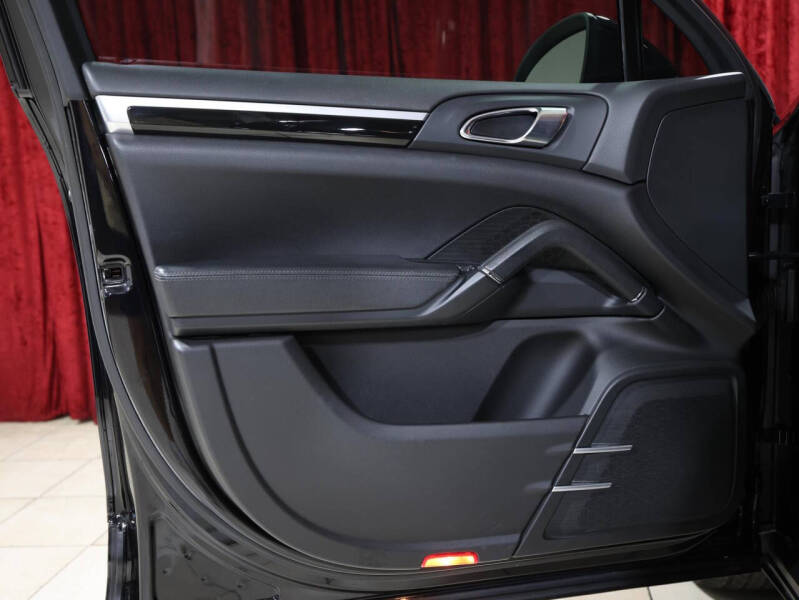 2011 Porsche Cayenne Tiptronic