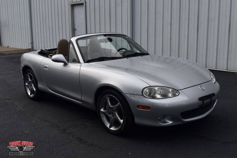 2002 Mazda MX-5 Miata