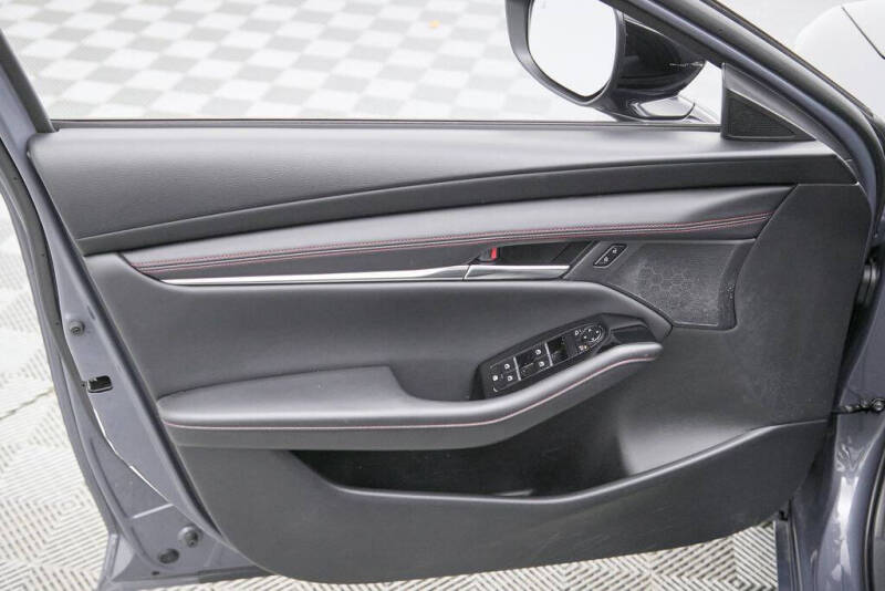 2025 Mazda Mazda3 Sedan 2.5 S Carbon Edition