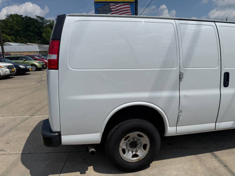 2019 Chevrolet Express 2500