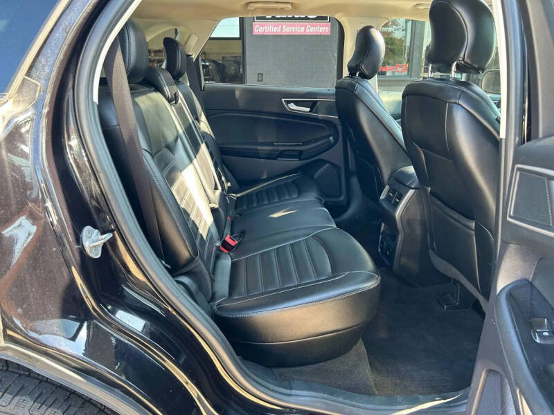 2019 Ford Edge SEL