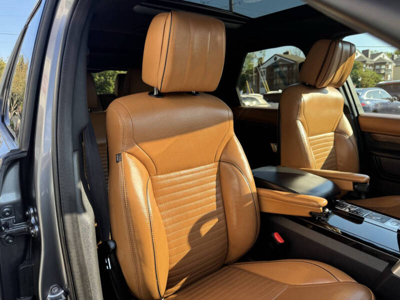2017 Land Rover Discovery HSE Luxury