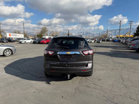 2017 Chevrolet Traverse LT