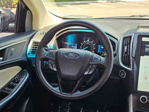 2023 Ford Edge SE