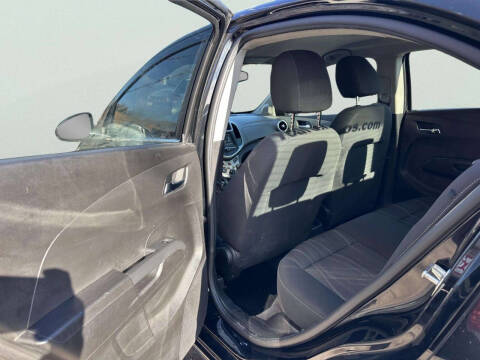 2017 Chevrolet Sonic LT Auto