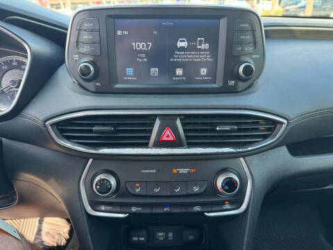 2020 Hyundai Santa Fe SE